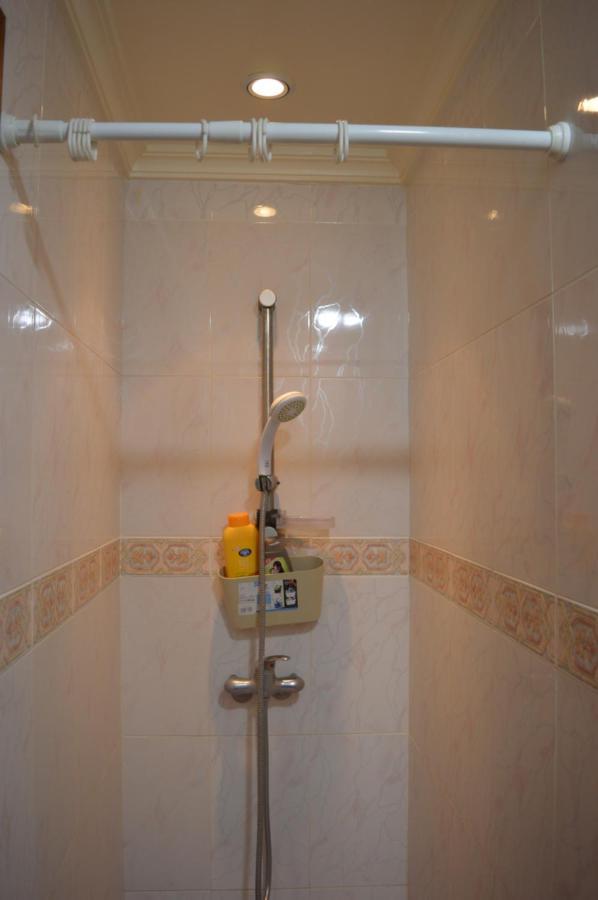 Appartement Ideal Riad Al Salam A 8 Minutes De La Plage Du Centre Ville,Wifi Et Parking Gratuits Agadir Exteriör bild